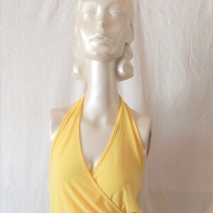 Charming Women's Yellow Halter Sundress Size Small Sleeveless Summer Dress